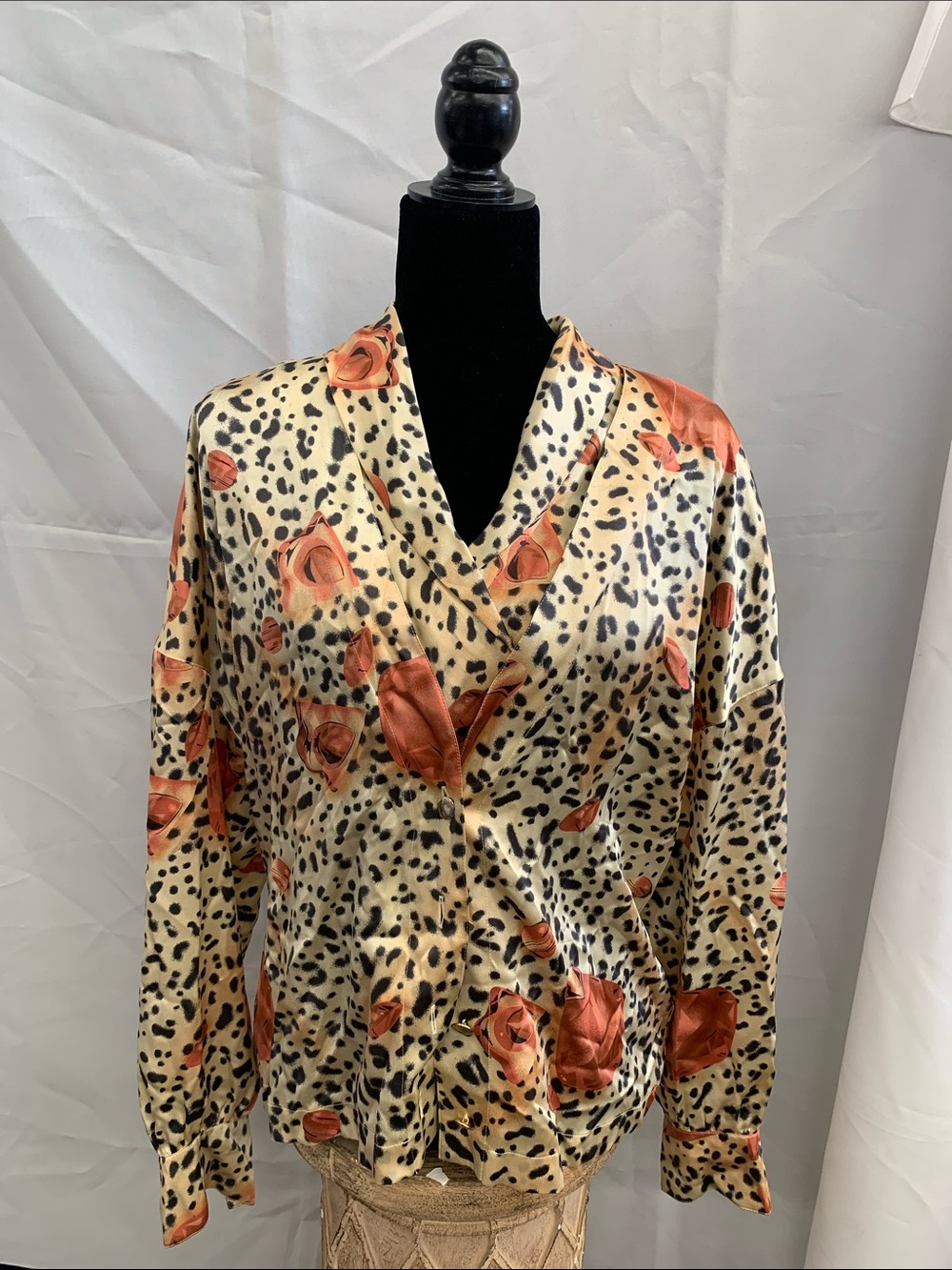 Silky Animal Print Rose-Accent Blouse Jacket - Beige/Rust